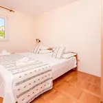 Apartman Toni Primosten