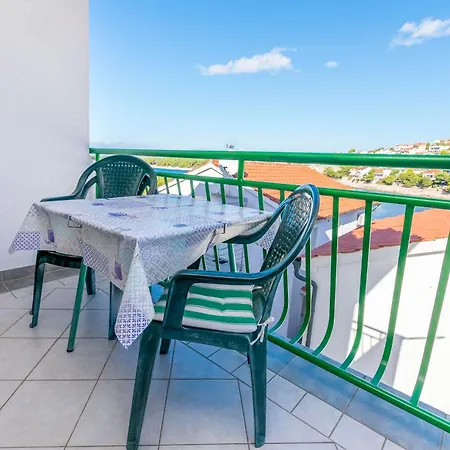 Toni Apartman Primosten