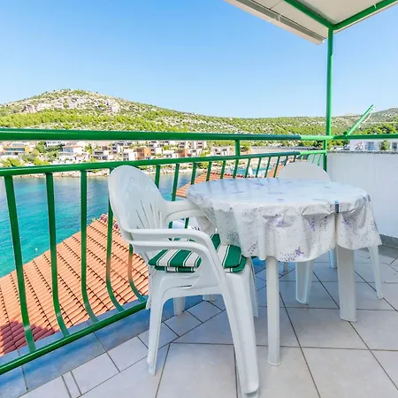 Apartman Toni Primosten