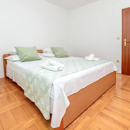 Apartman Toni