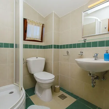 Toni Apartmán