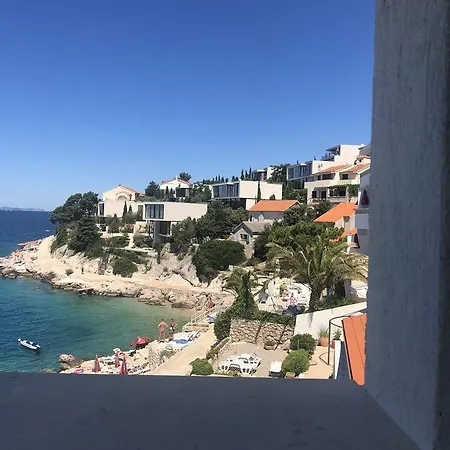 Toni Apartman Primosten