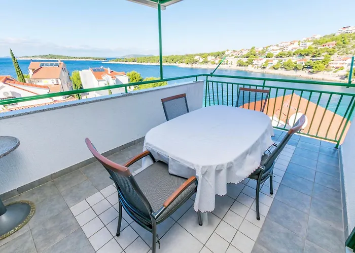 Toni פרימוסטן