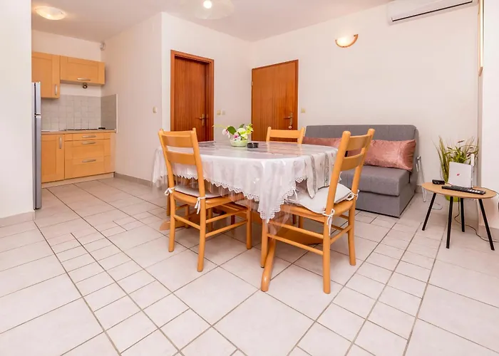 Toni * פרימוסטן