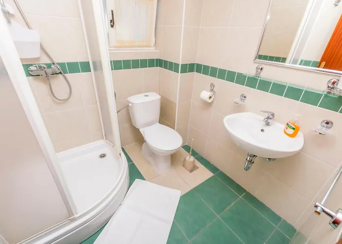 Toni * פרימוסטן