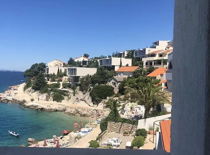 Toni דירה פרימוסטן